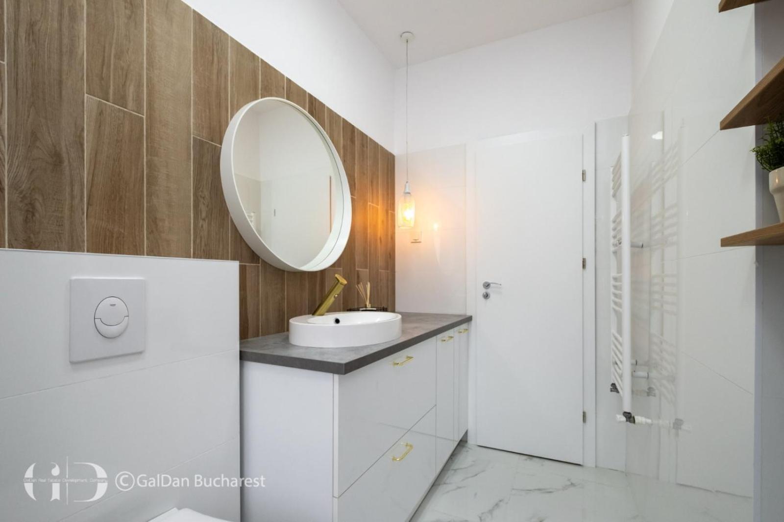 בוקרשט The Loft Luxury Apartments-Near The Park In The City Center מראה חיצוני תמונה