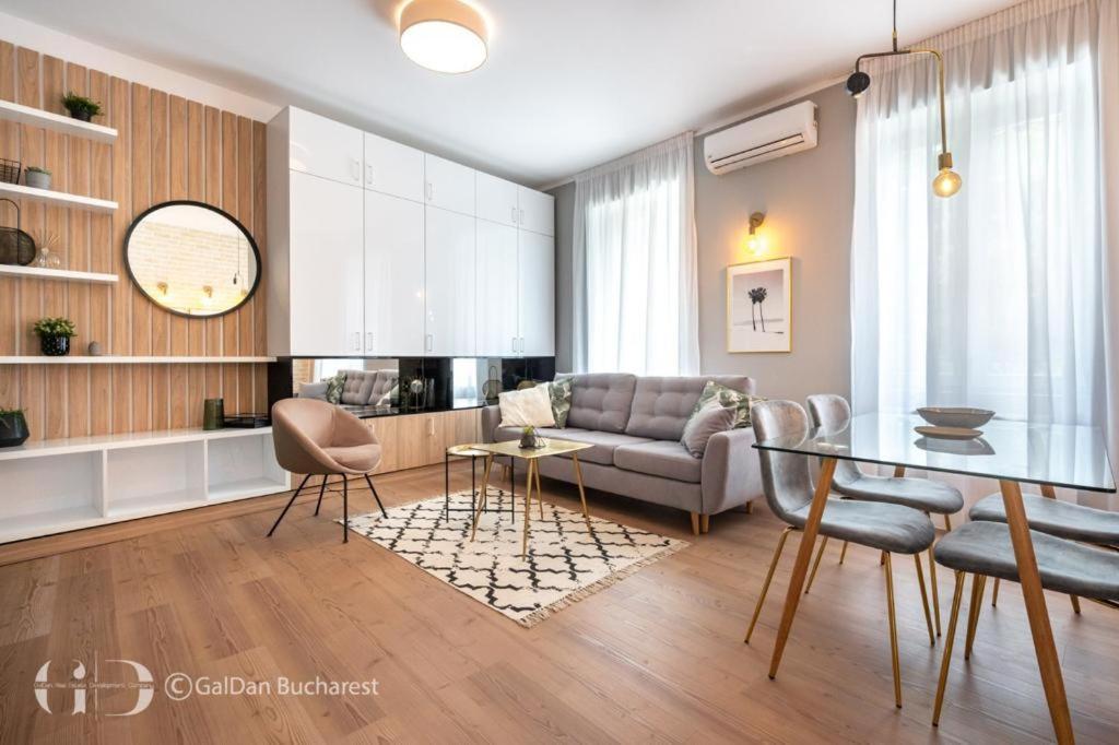 בוקרשט The Loft Luxury Apartments-Near The Park In The City Center מראה חיצוני תמונה