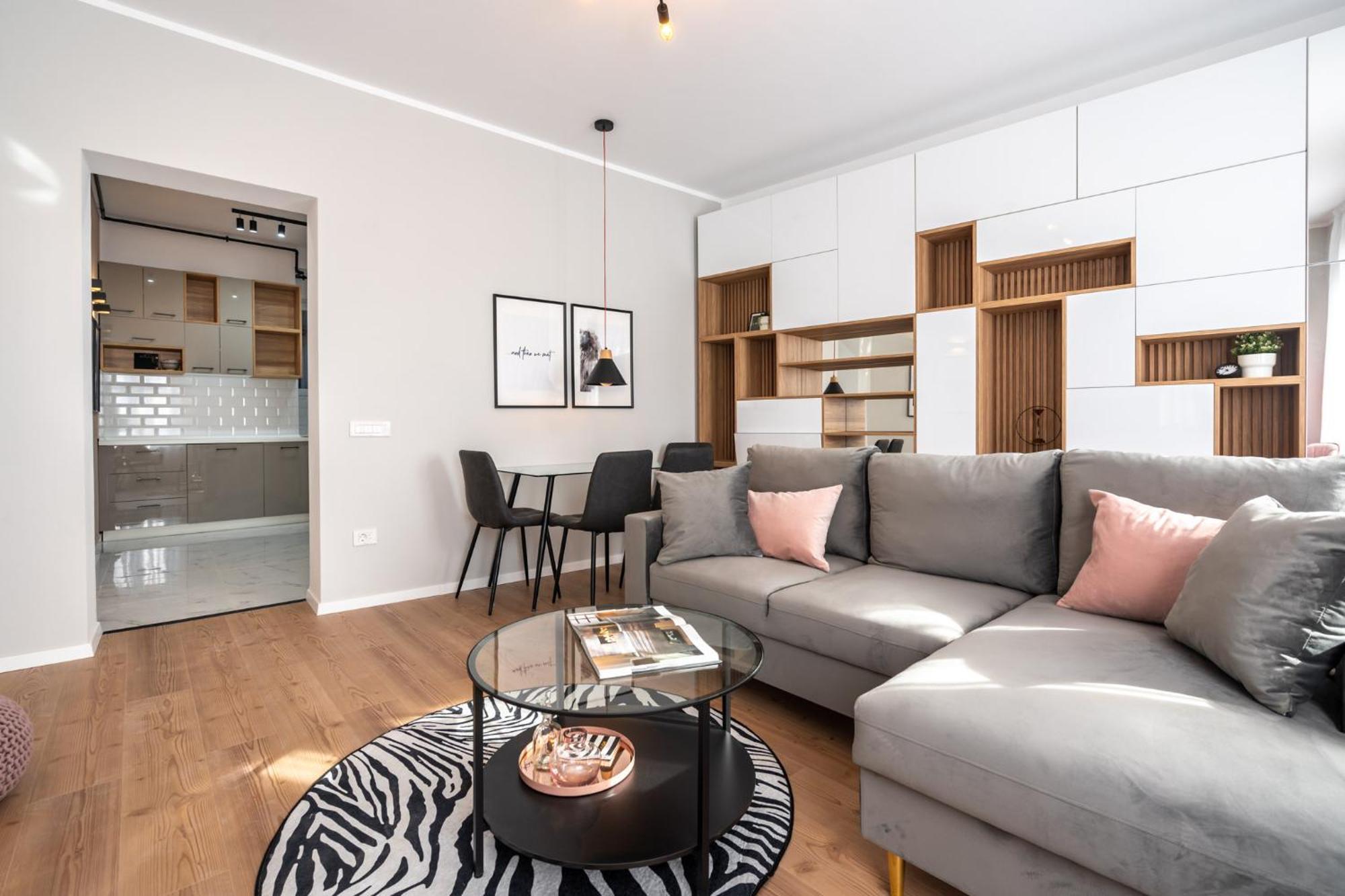 בוקרשט The Loft Luxury Apartments-Near The Park In The City Center מראה חיצוני תמונה